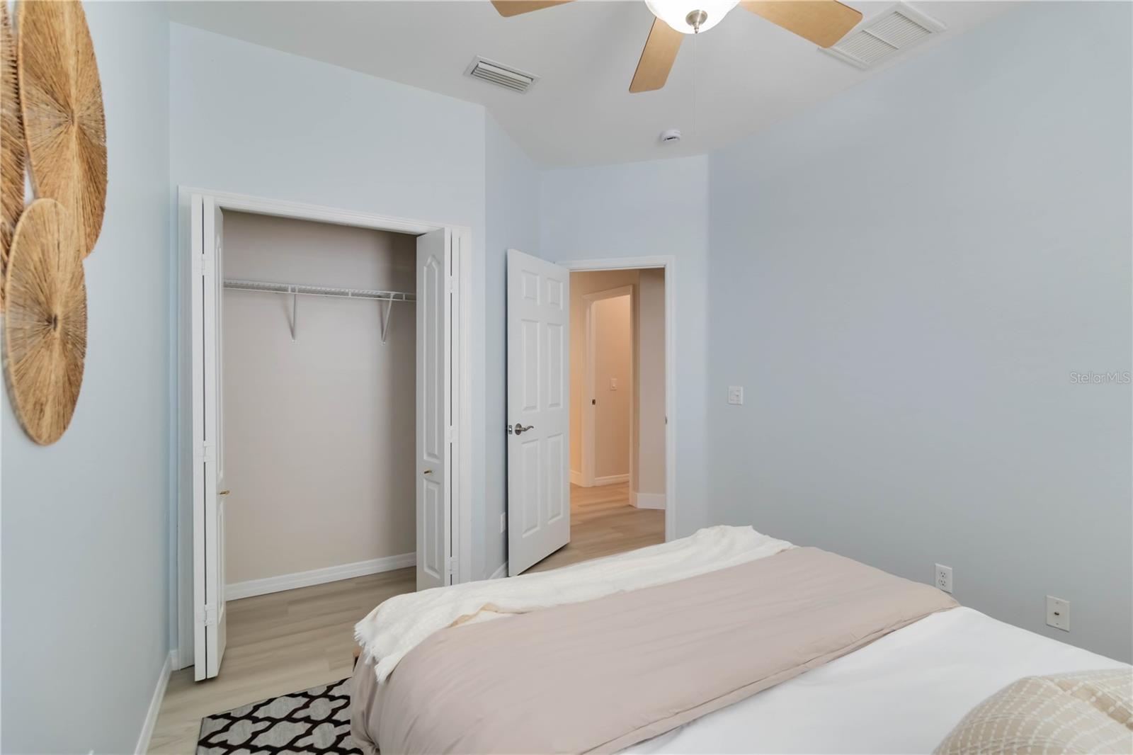 Image 24 of 40 For 6311 French Creek Court