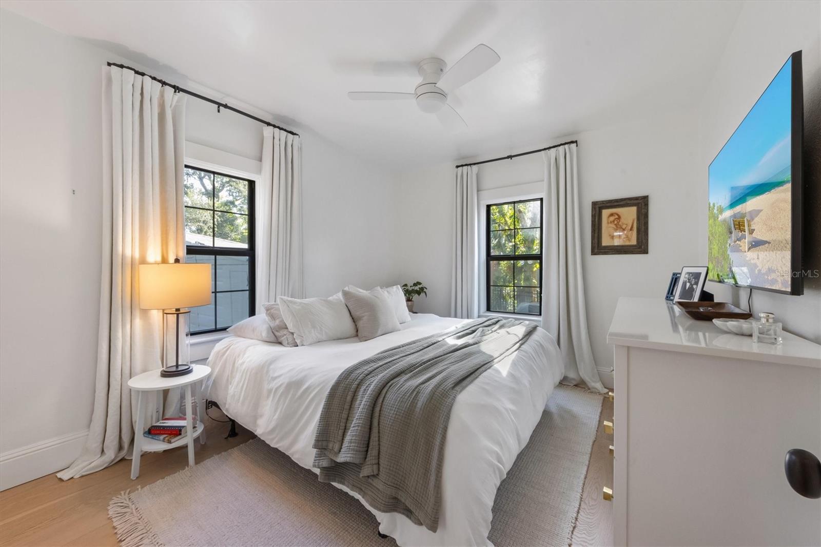 Image 10 of 21 For 124 28th Street Court Nw