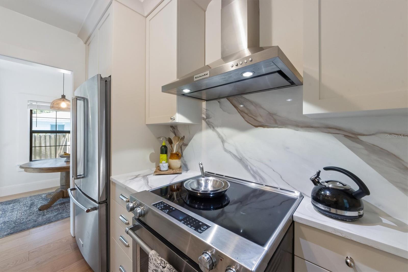 Image 9 of 21 For 124 28th Street Court Nw