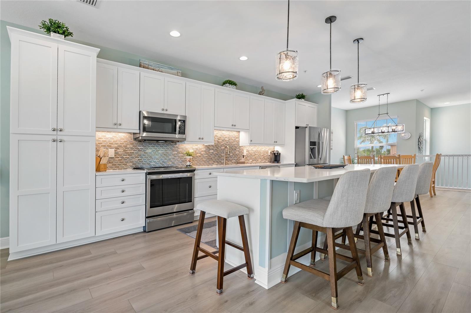 Image 10 of 67 For 23253 Banbury Way