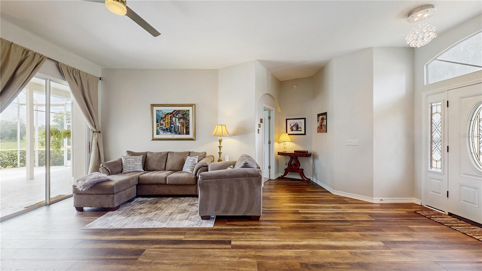Image 13 of 35 For 9933 Laurel Valley Avenue Circle