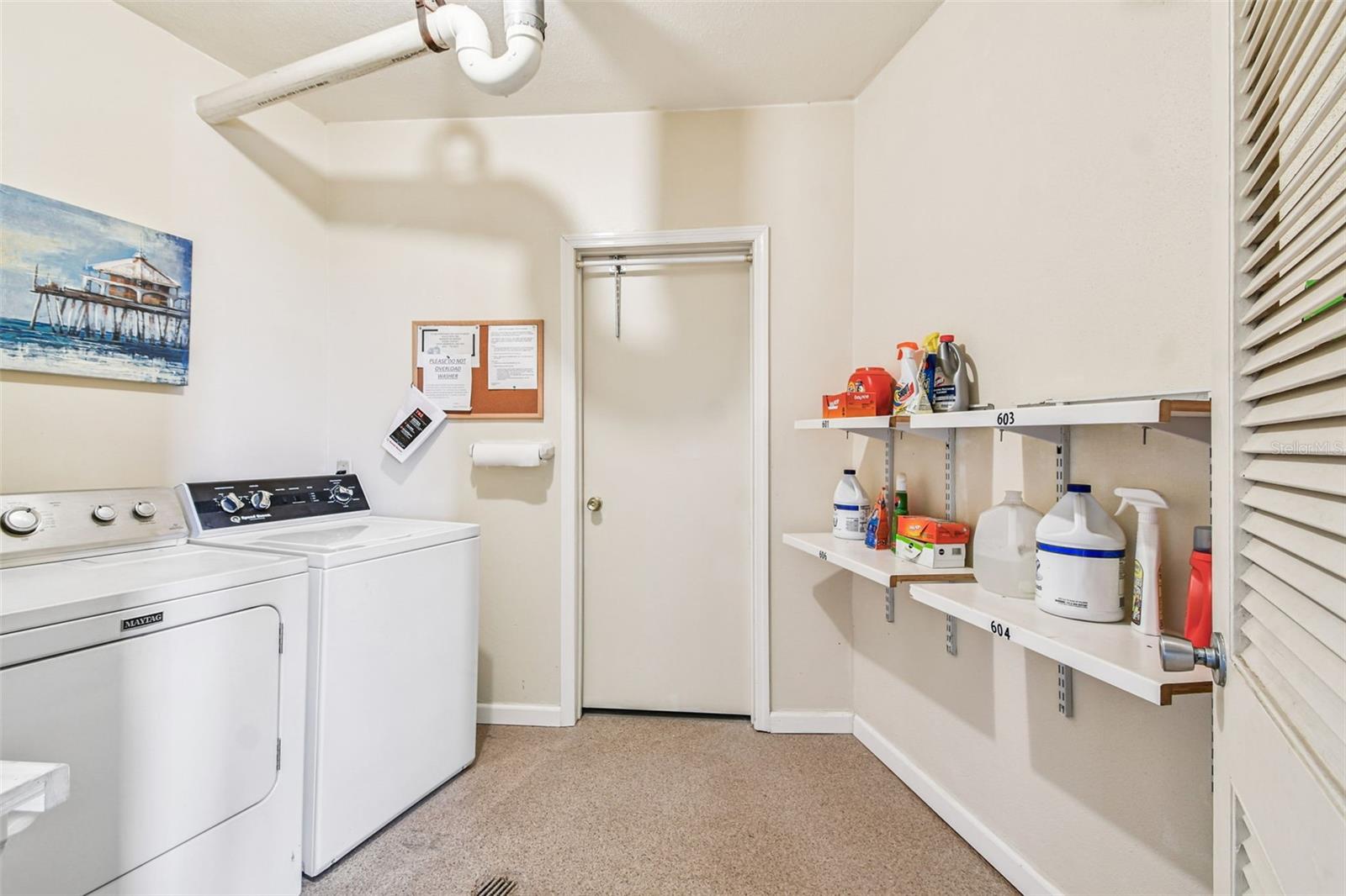 Image 50 of 62 For 3680 Ironwood Circle 606l