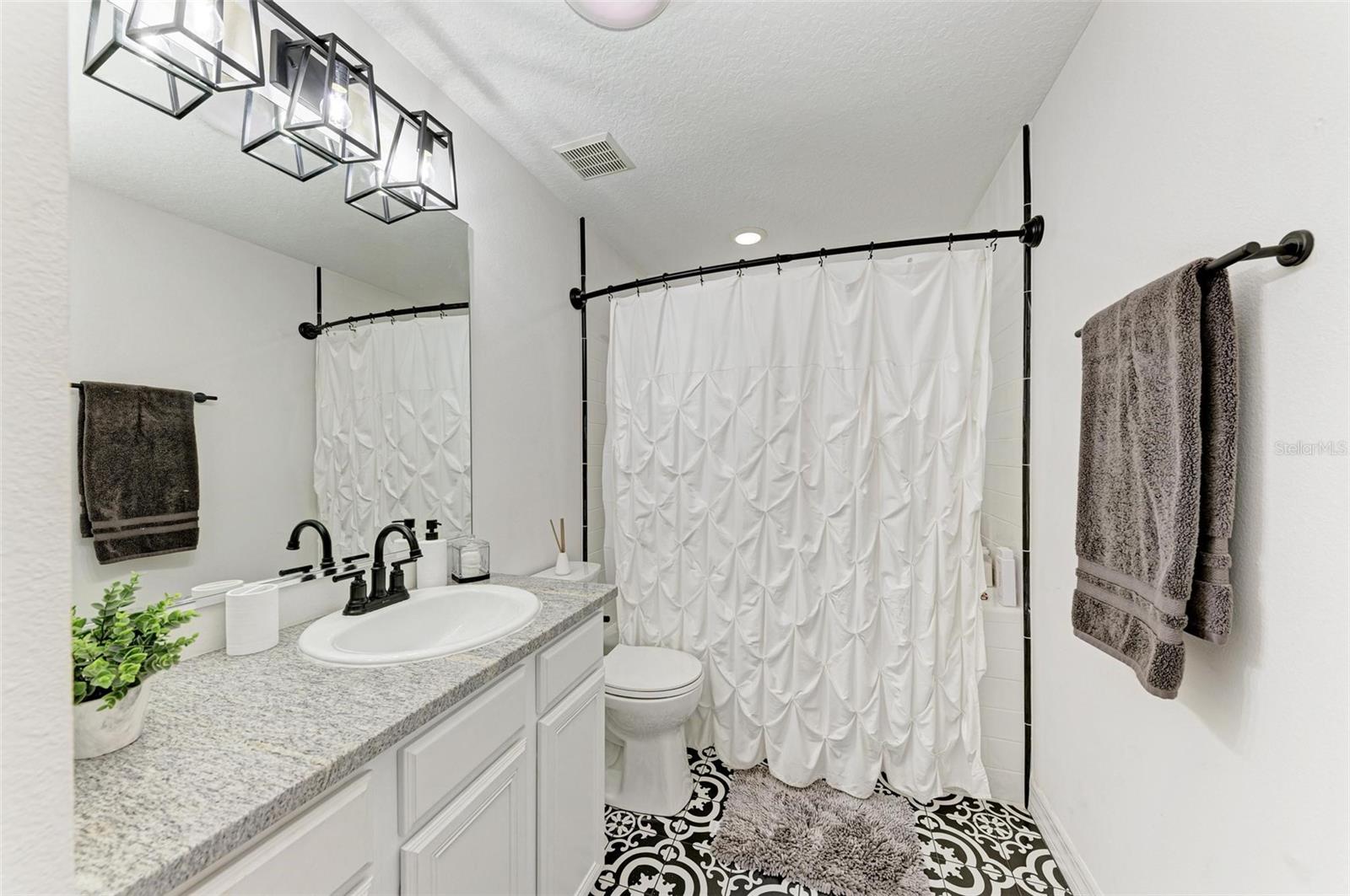 Image 21 of 27 For 22505 Night Heron Way
