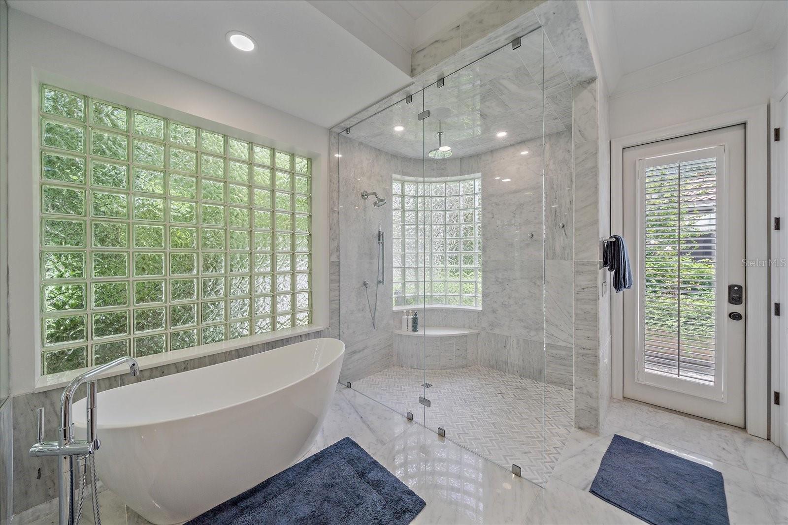 Image 32 of 67 For 1547 Sandpiper Lane