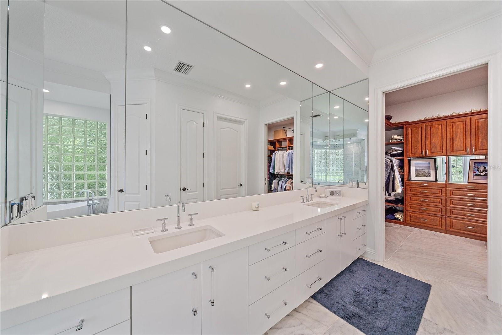 Image 33 of 67 For 1547 Sandpiper Lane