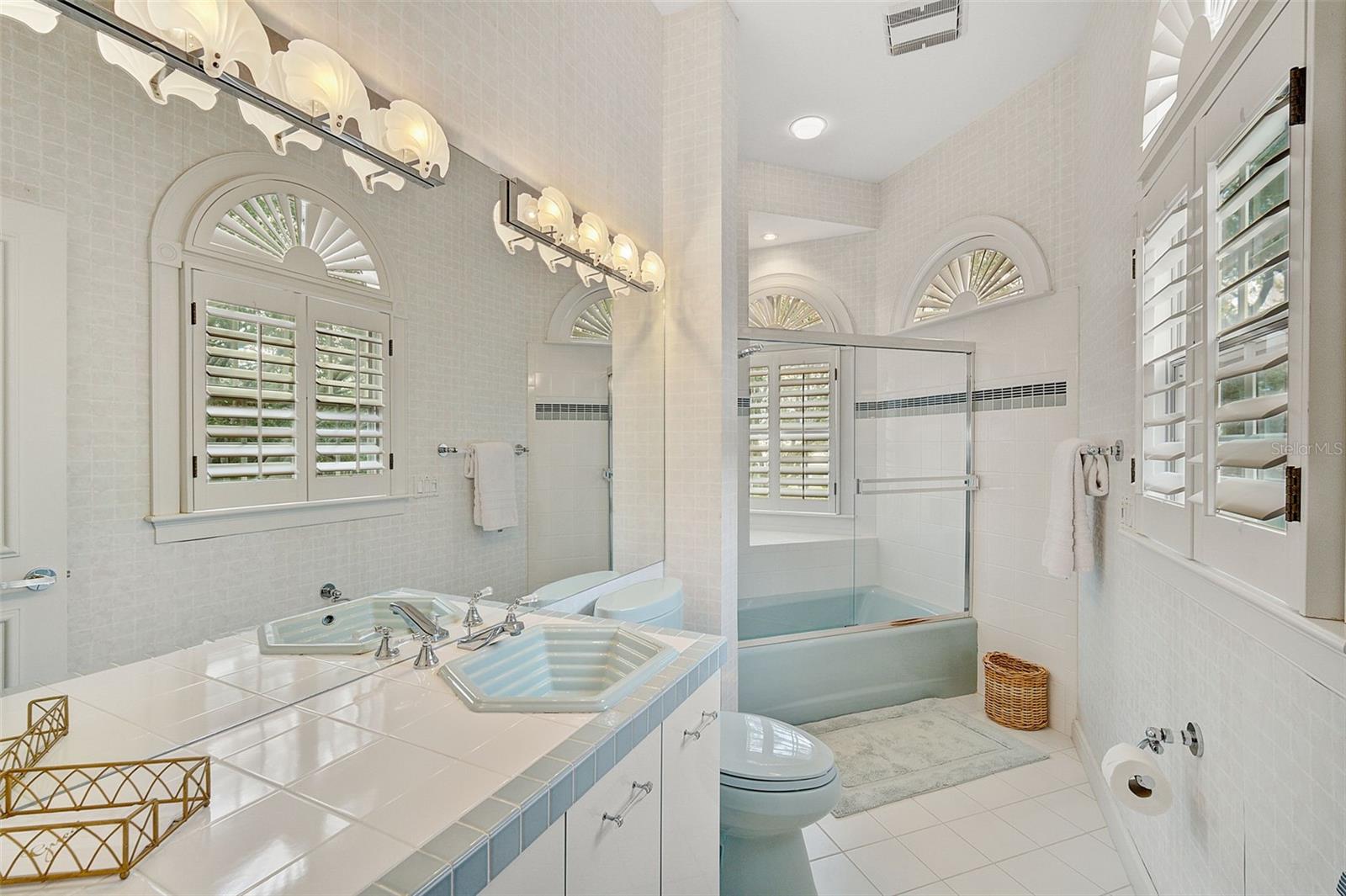 Image 45 of 75 For 4198 Boca Pointe Drive