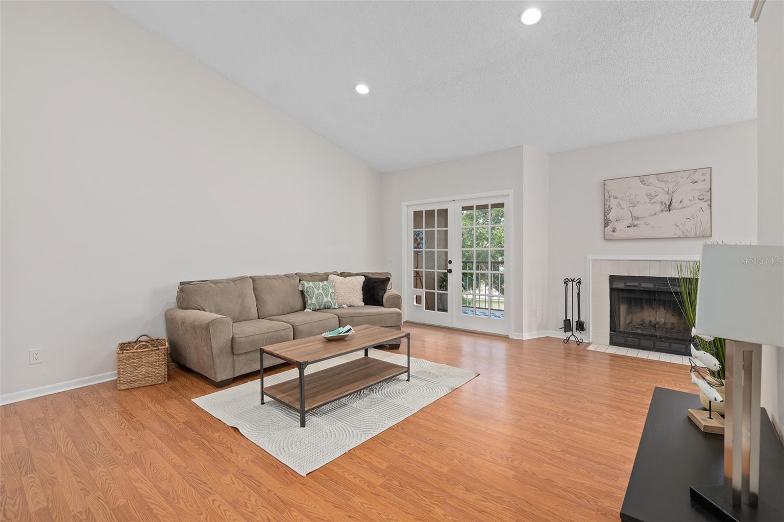 Image 5 of 26 For 670 Sandy Neck Lane 201
