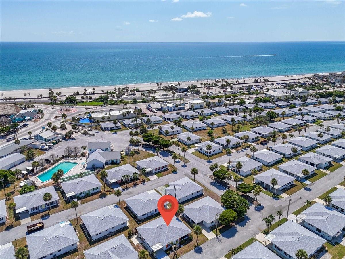 Image 27 of 34 For 1977 Beach Road 60