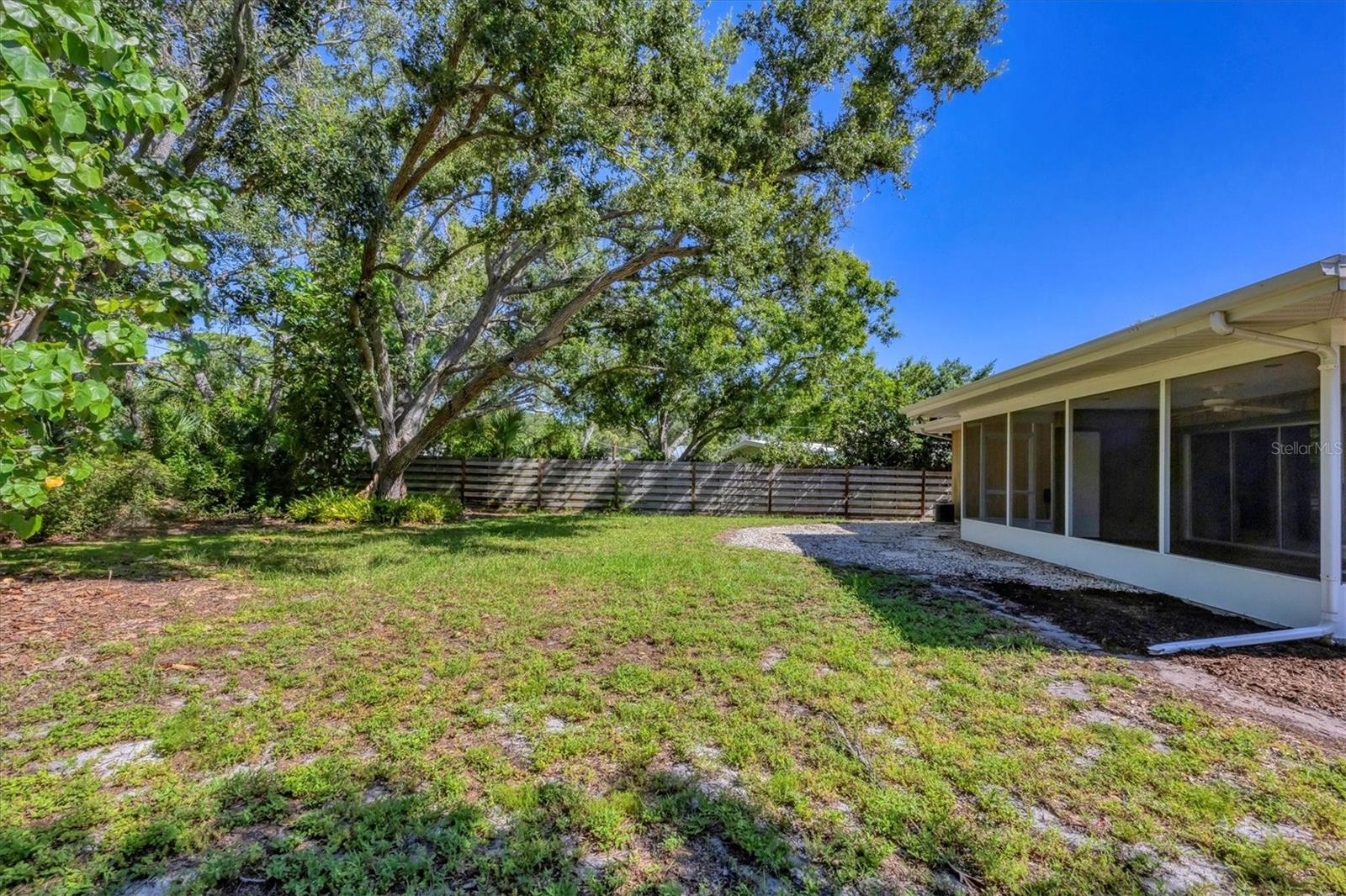 Image 34 of 43 For 5201 Stevens Drive
