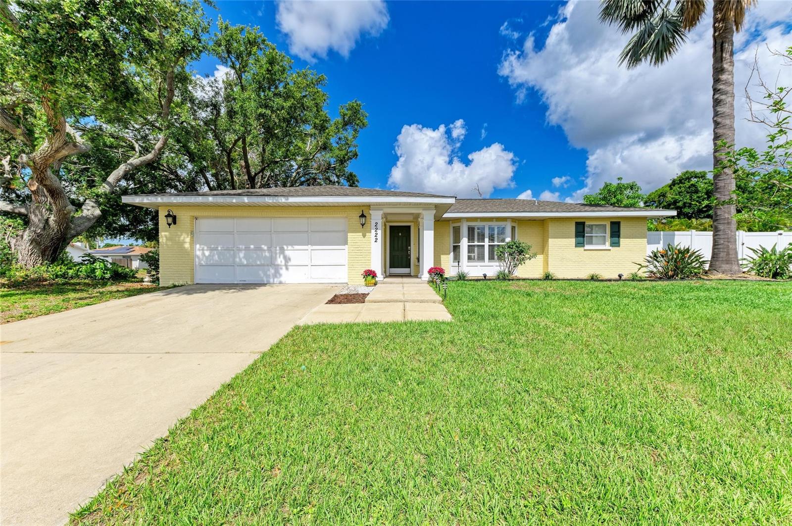 Details for 2222 41st Street W, BRADENTON, FL 34205