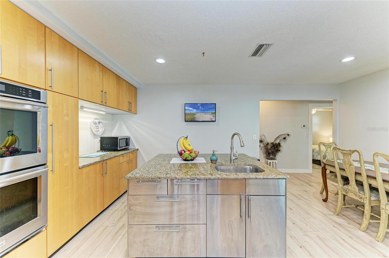 Image 12 of 44 For 2222 41st Street W