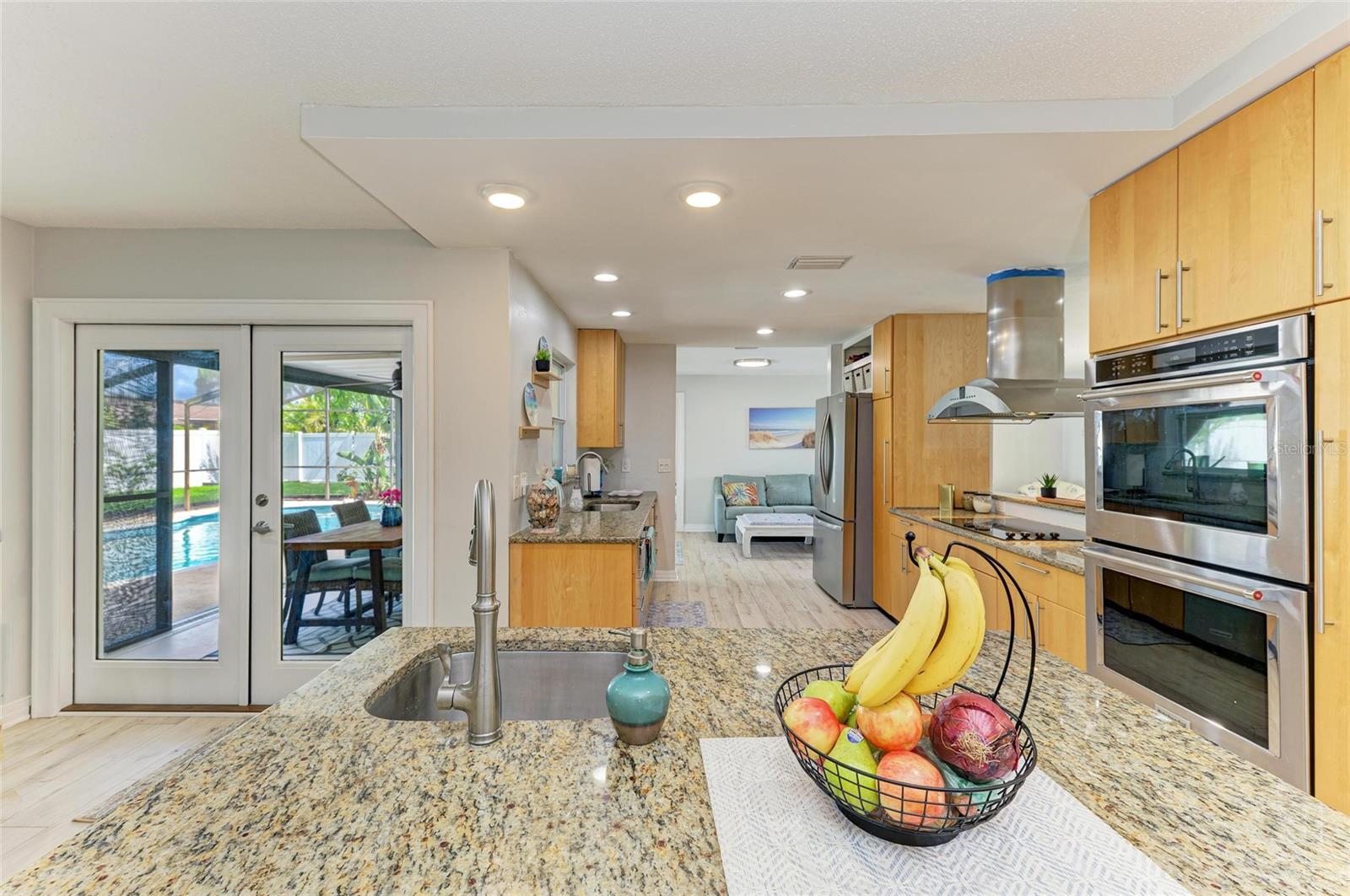 Image 13 of 44 For 2222 41st Street W