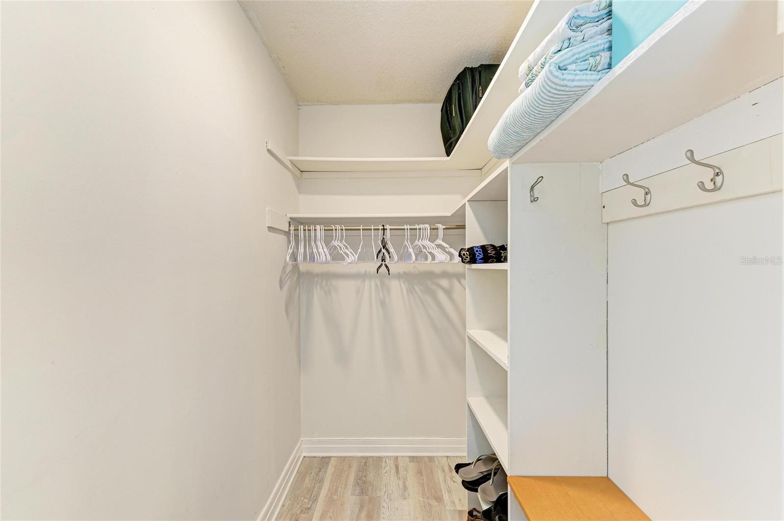 Image 19 of 44 For 2222 41st Street W