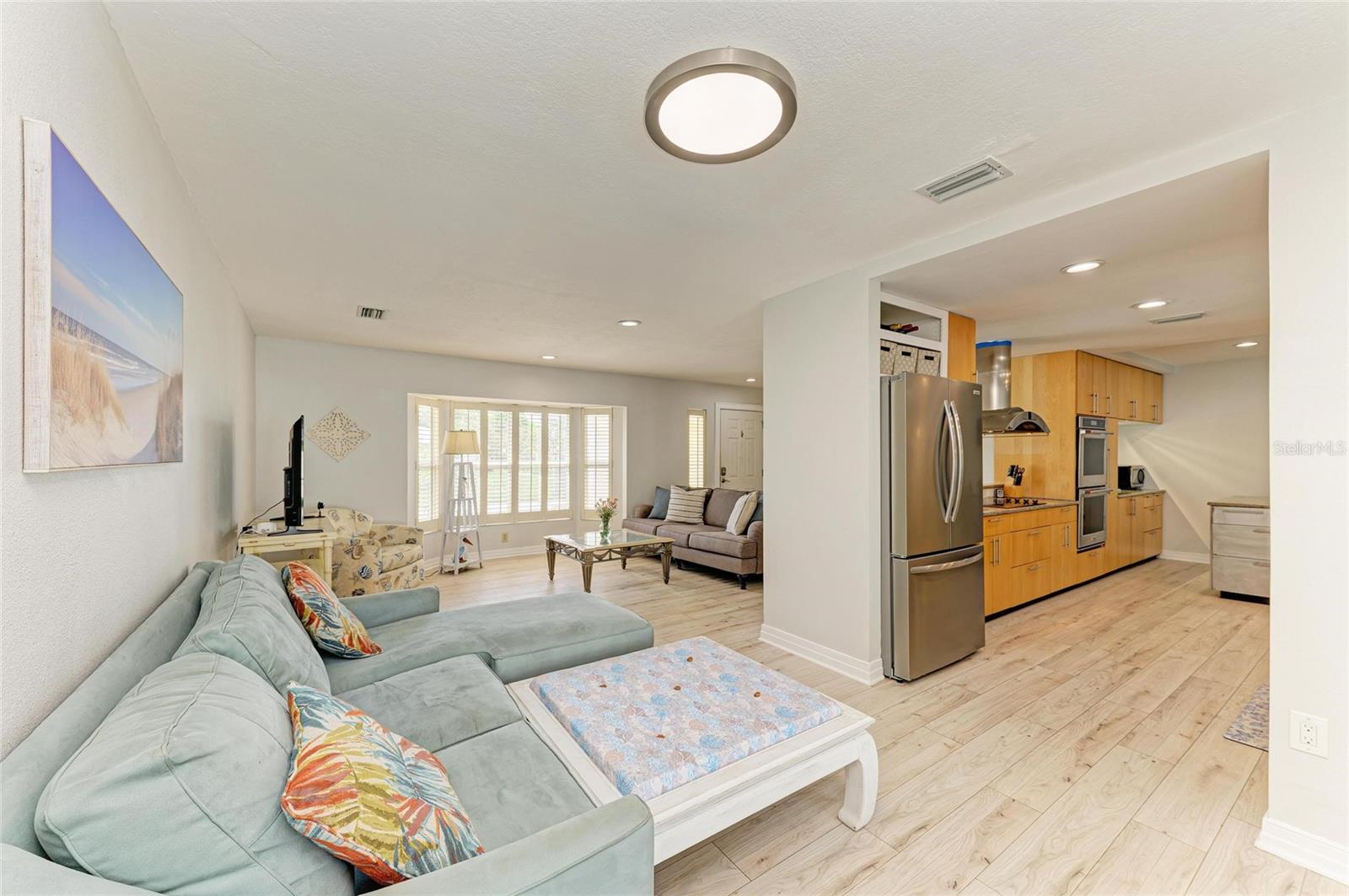 Image 7 of 44 For 2222 41st Street W