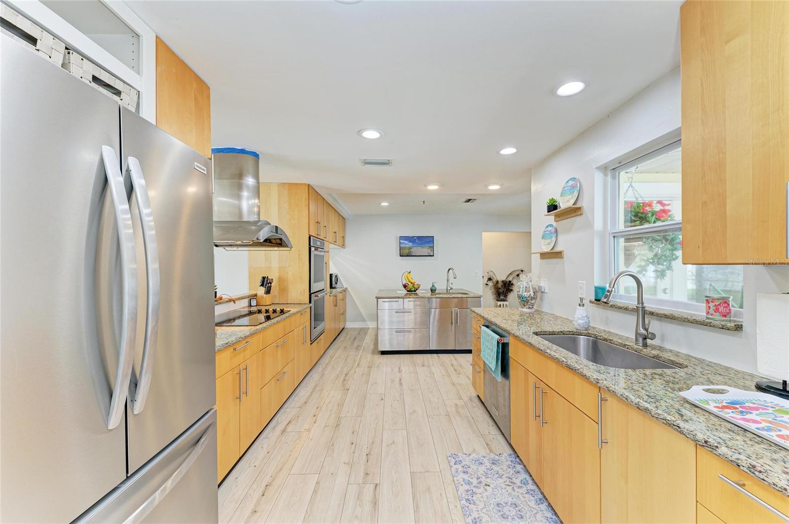 Image 8 of 44 For 2222 41st Street W