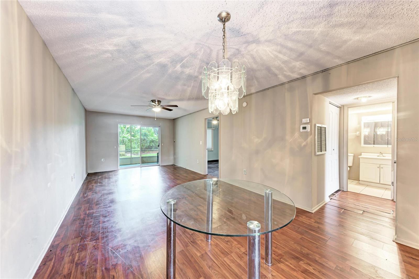 Image 10 of 18 For 3506 Lake Bayshore Drive K104