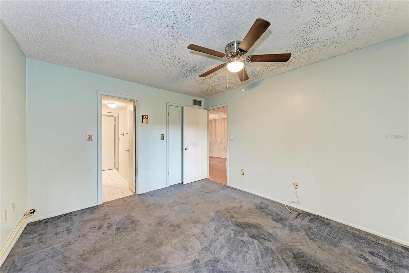 Image 11 of 18 For 3506 Lake Bayshore Drive K104