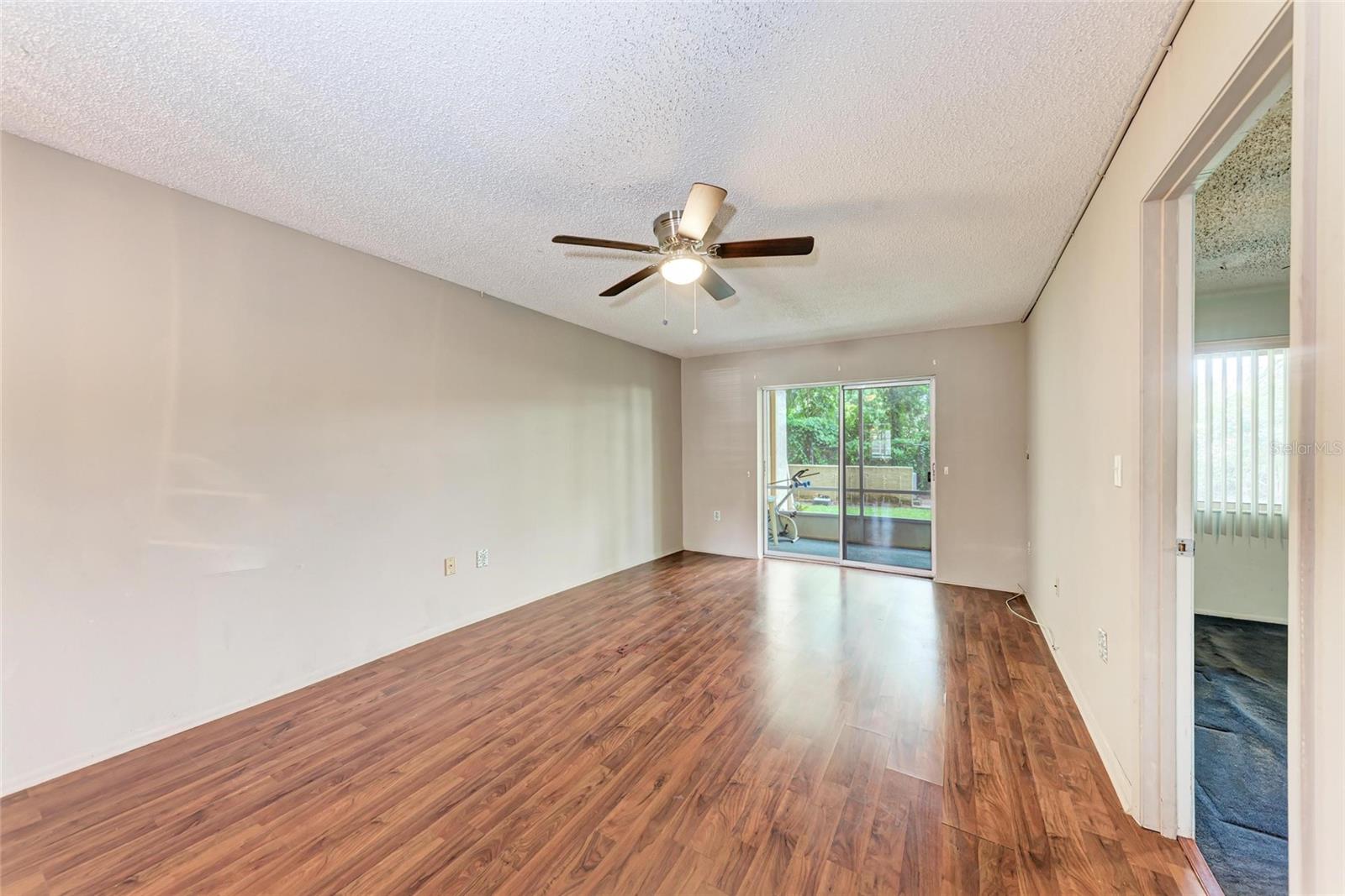 Image 4 of 18 For 3506 Lake Bayshore Drive K104