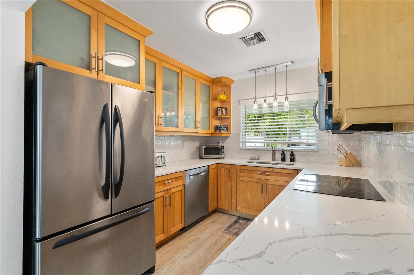Image 10 of 30 For 2266 Sunnyside Lane