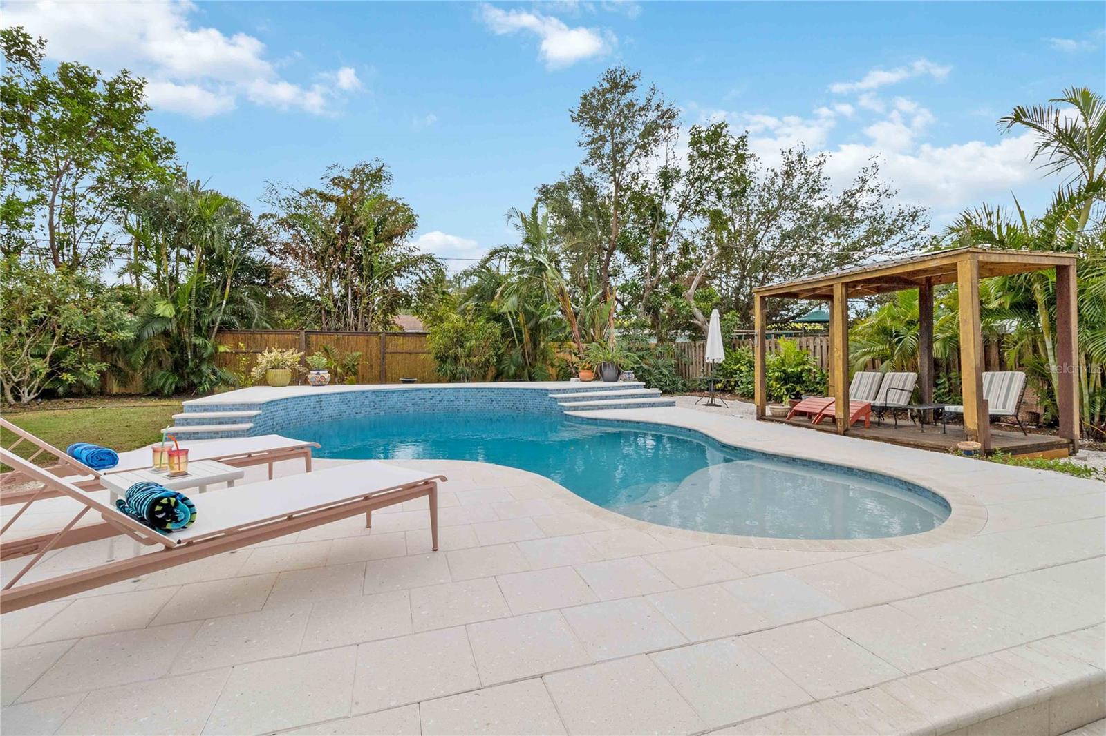 Image 19 of 30 For 2266 Sunnyside Lane