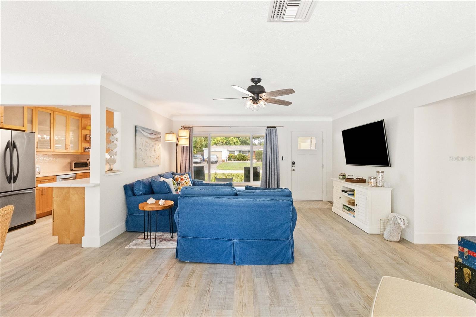 Image 6 of 30 For 2266 Sunnyside Lane