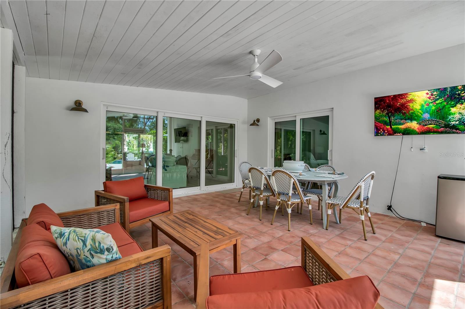 Image 29 of 39 For 6979 Longboat Drive S