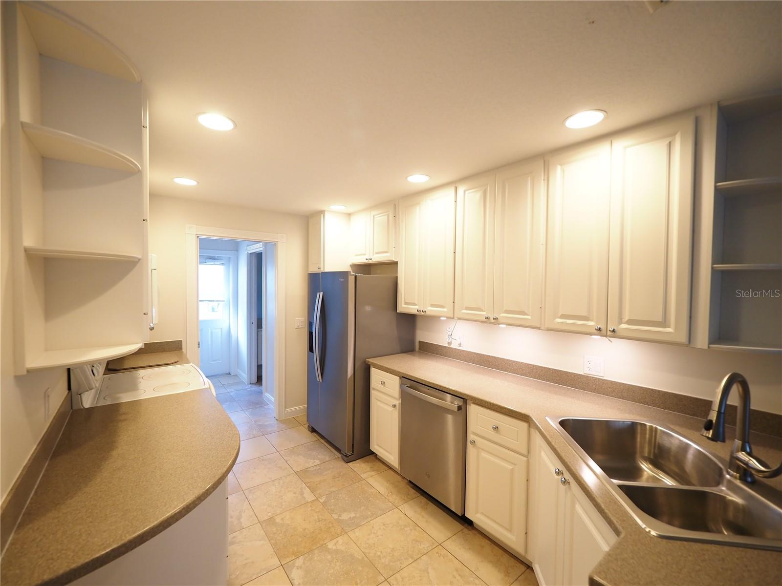 Image 5 of 52 For 1738 Woodleaf Hammock Court