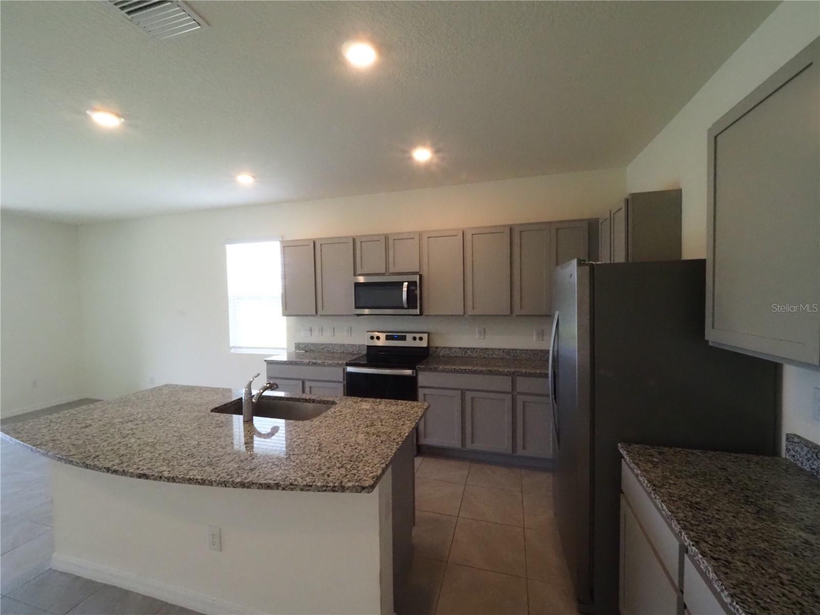 Image 9 of 52 For 1738 Woodleaf Hammock Court