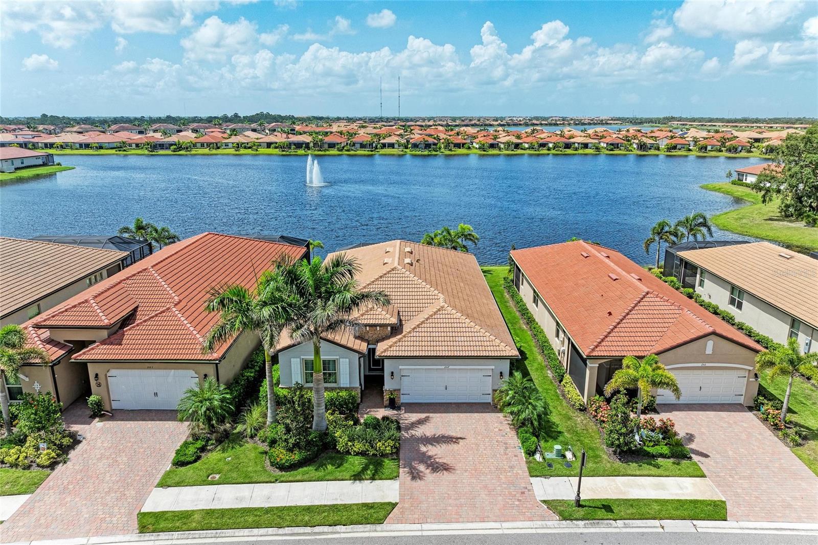 Image 2 of 84 For 257 Soliera Street