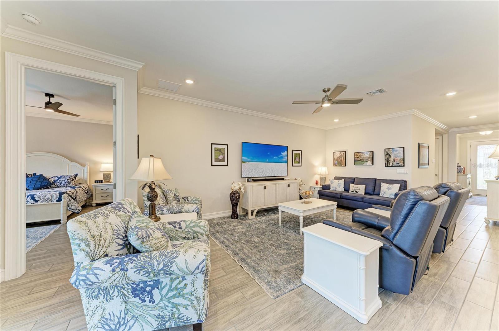 Image 20 of 84 For 257 Soliera Street