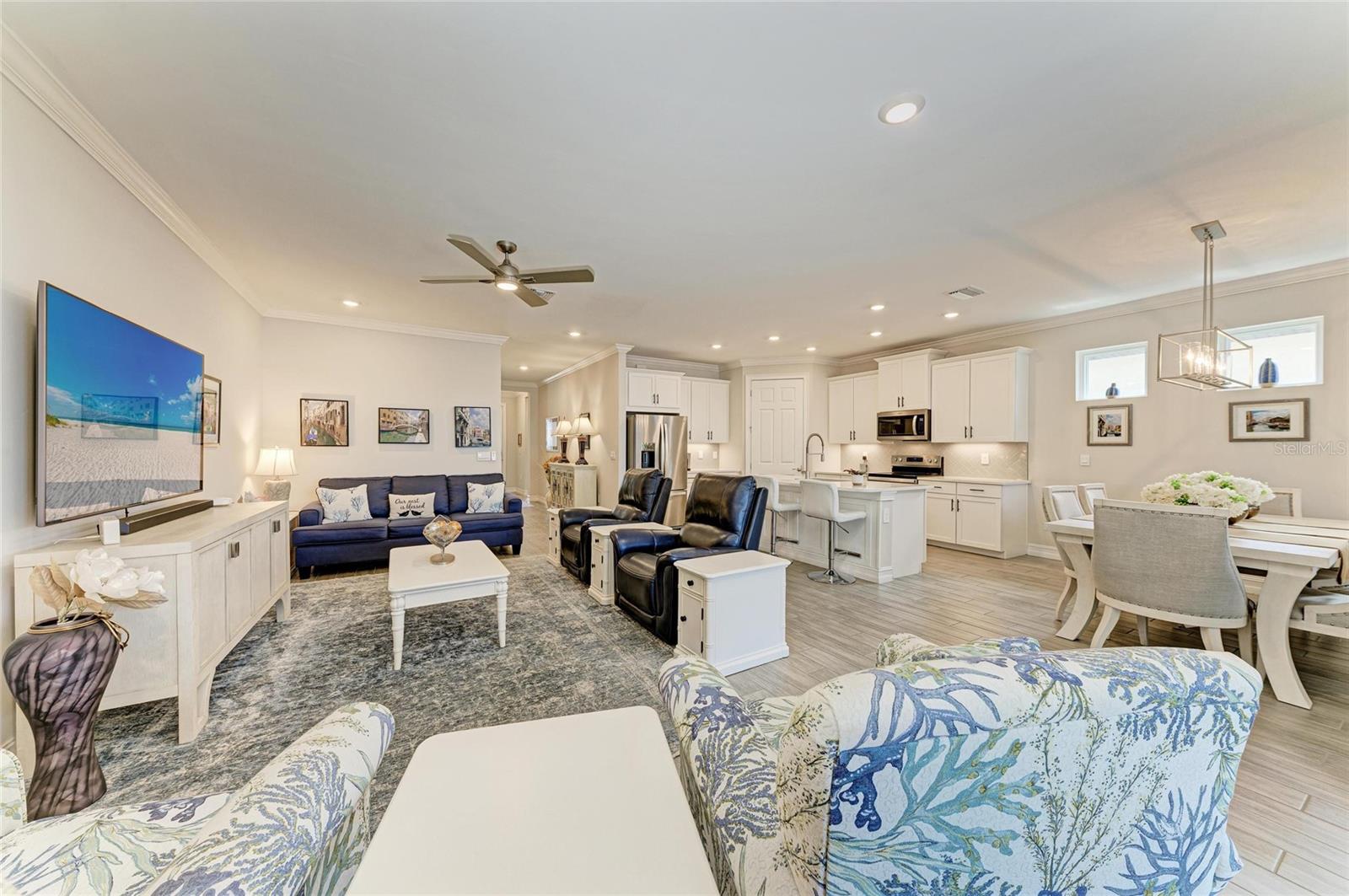 Image 21 of 84 For 257 Soliera Street