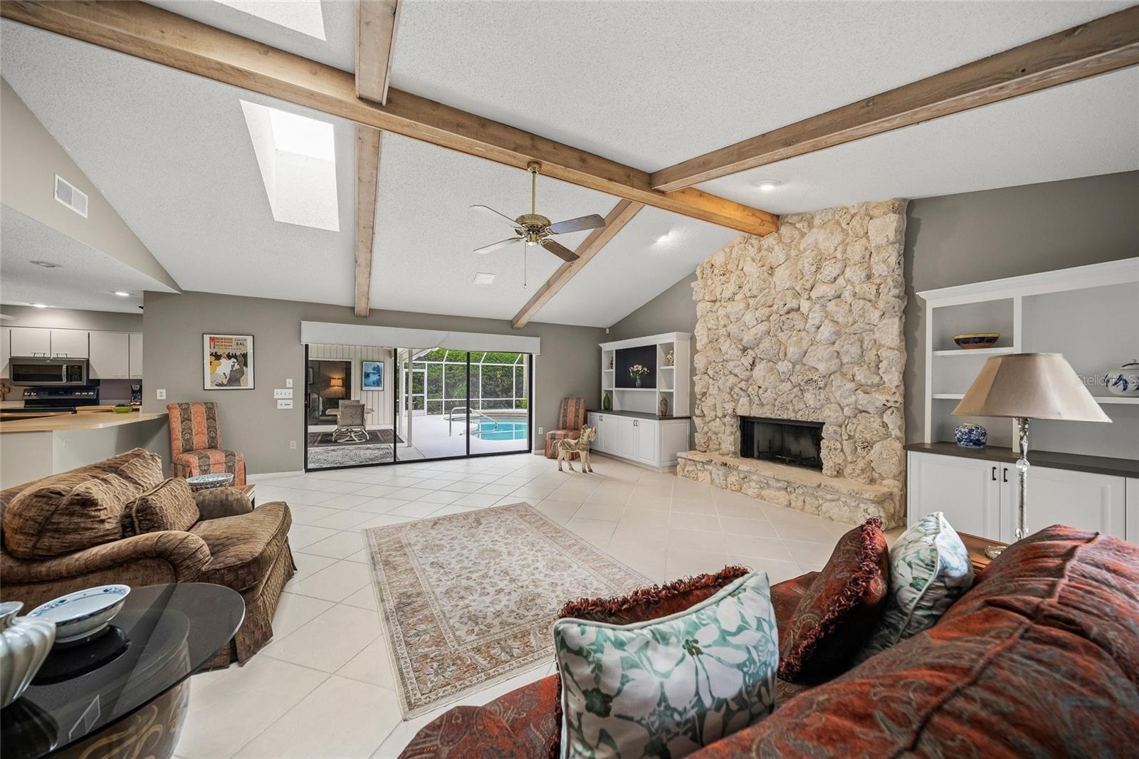 Image 22 of 47 For 7300 Wax Myrtle Way