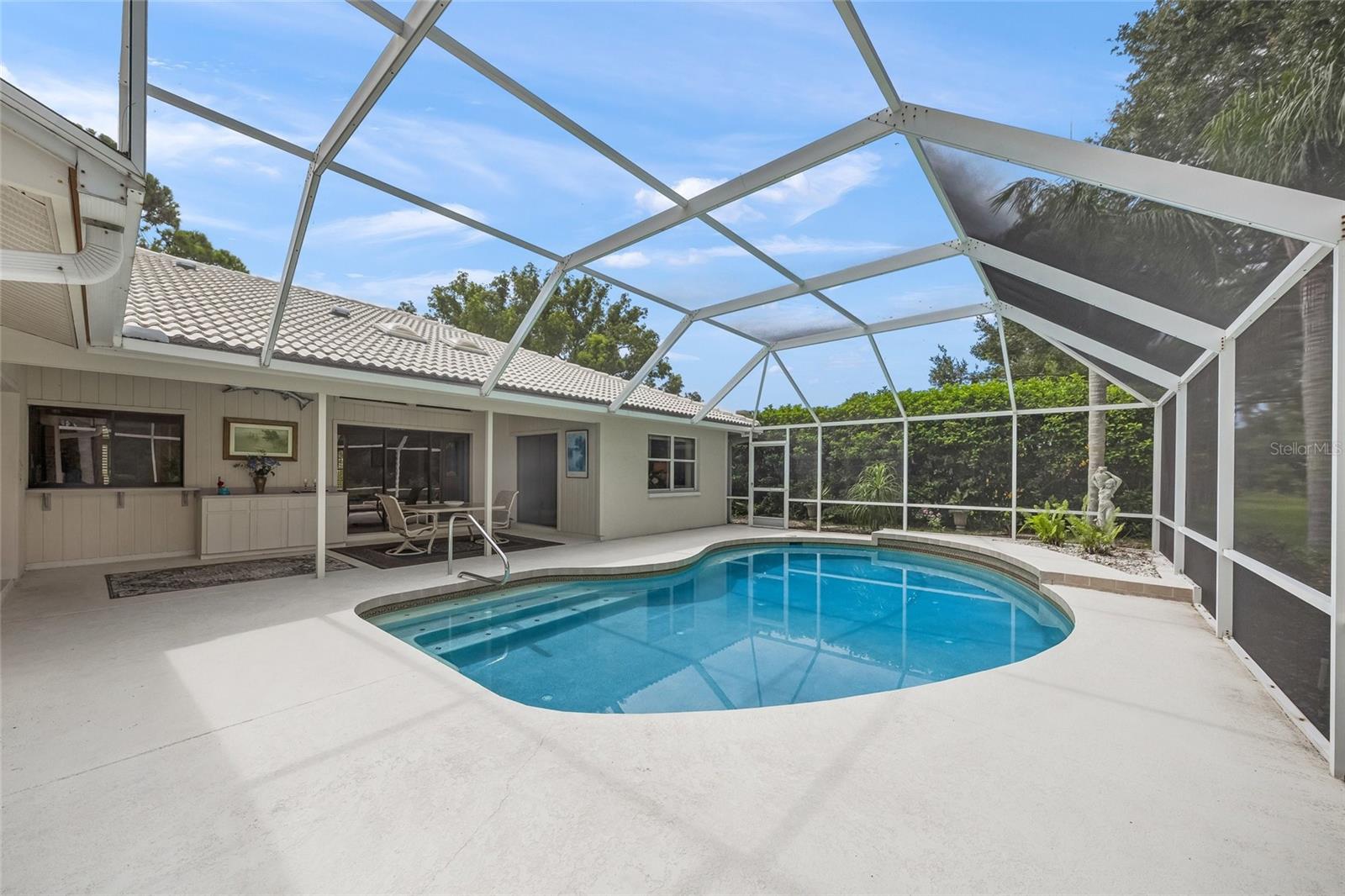 Image 36 of 47 For 7300 Wax Myrtle Way