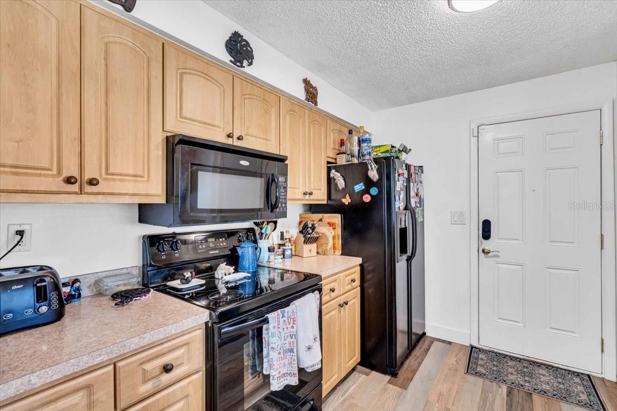Image 11 of 31 For 2328 Waterfall Drive