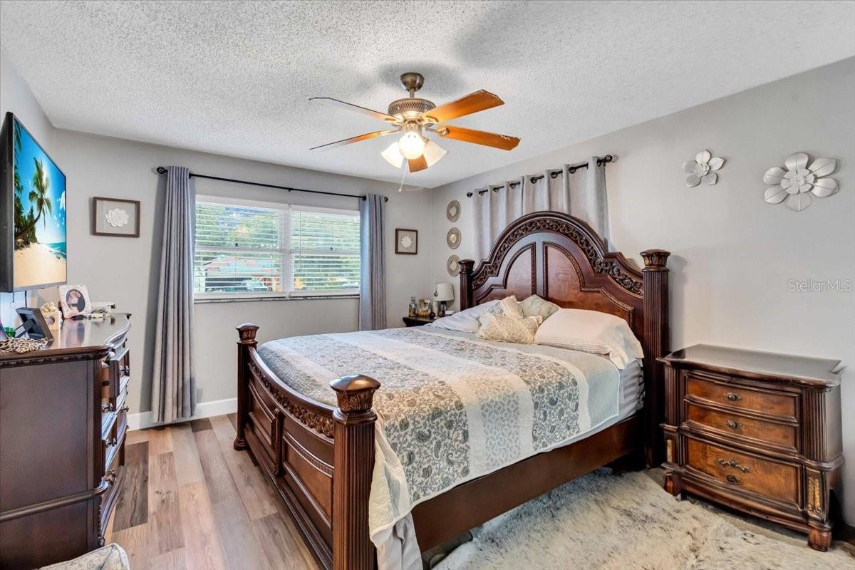 Image 13 of 31 For 2328 Waterfall Drive