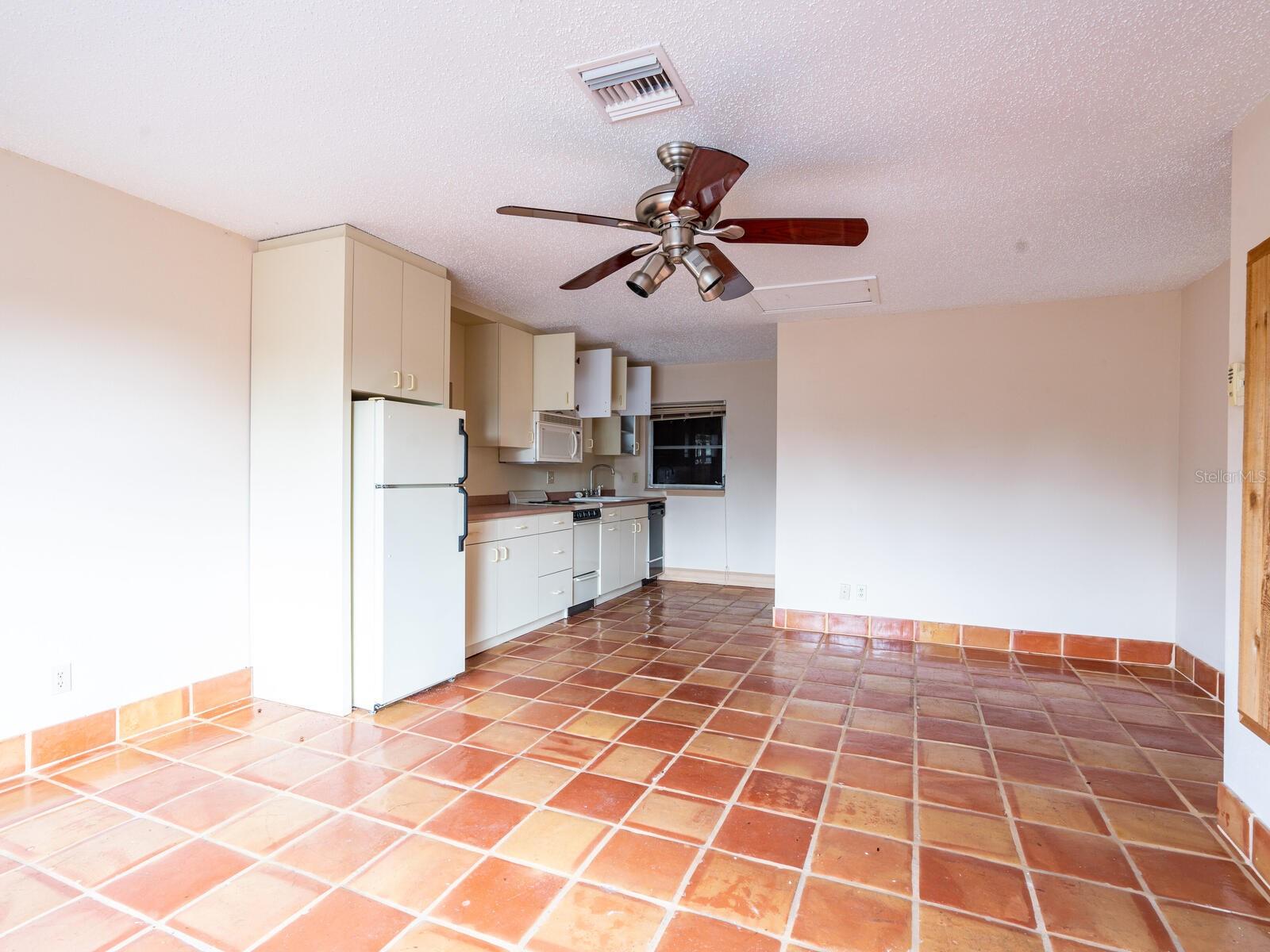 Listing photo id 29 for 600 Jackson Road