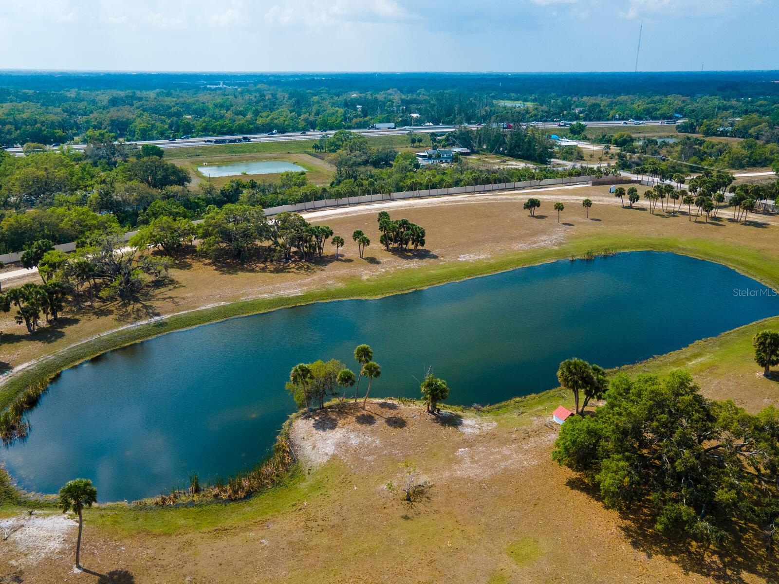 Listing photo id 42 for 600 Jackson Road