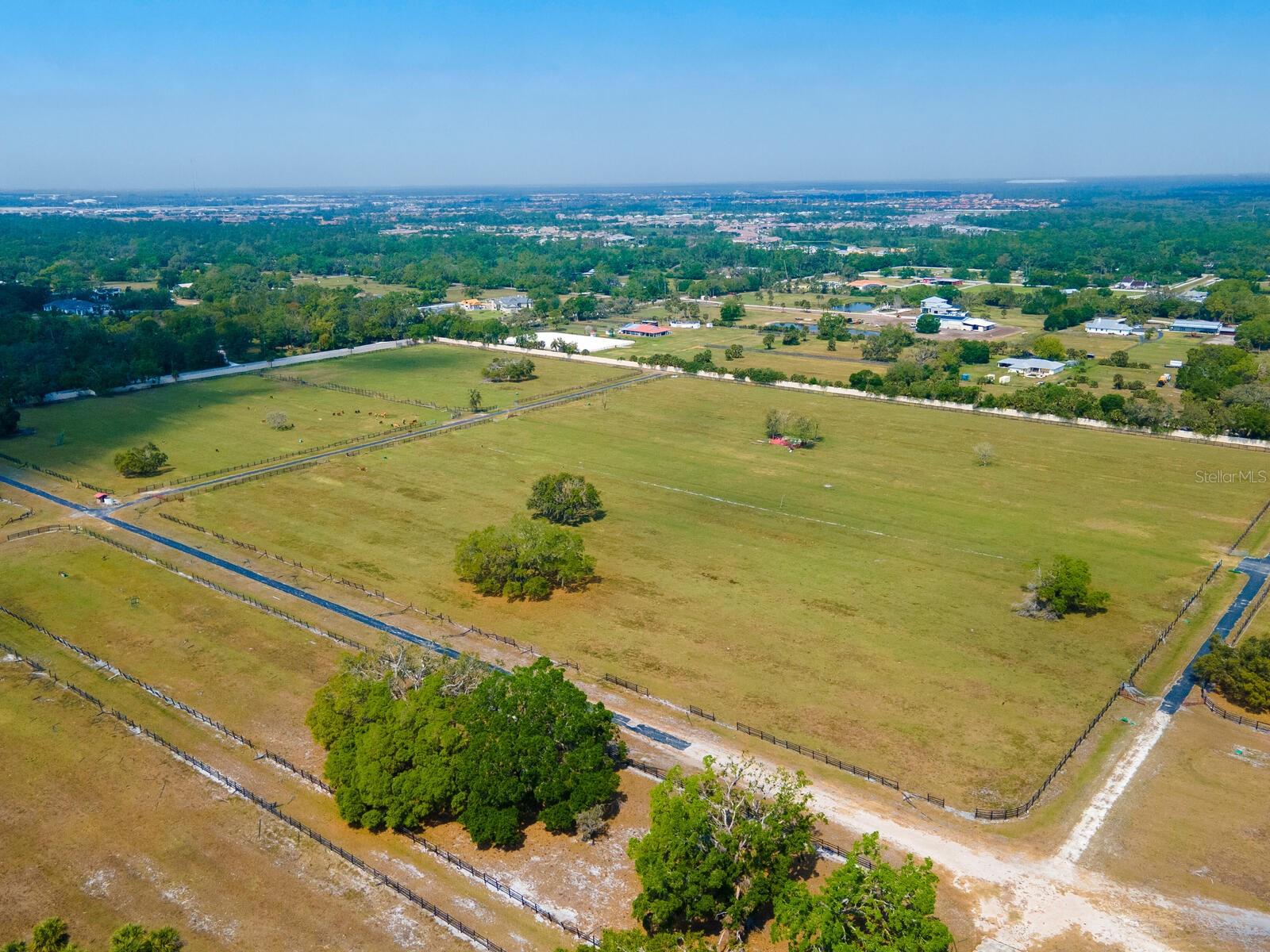 Listing photo id 43 for 600 Jackson Road