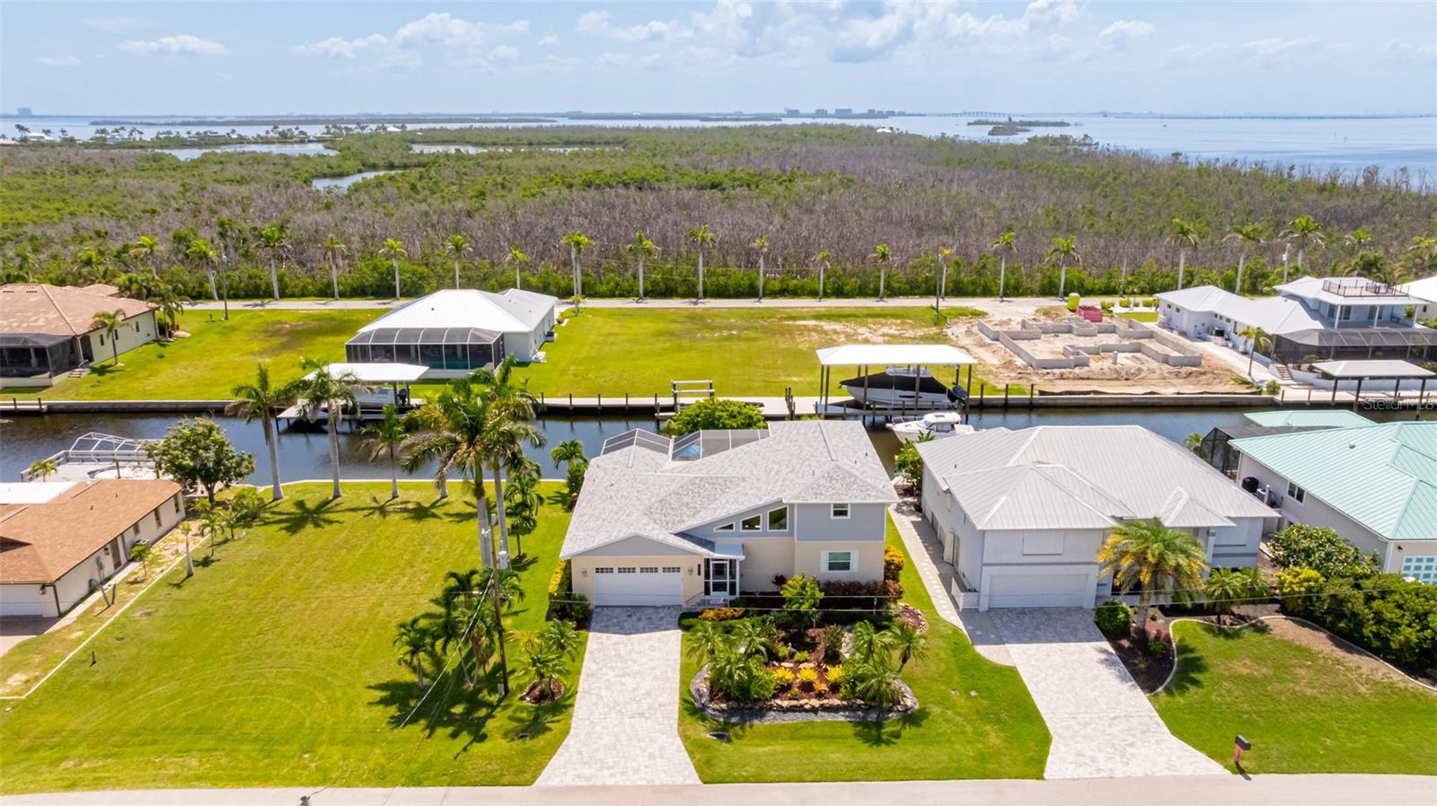 Details for 2372 Cherimoya Lane, ST JAMES CITY, FL 33956