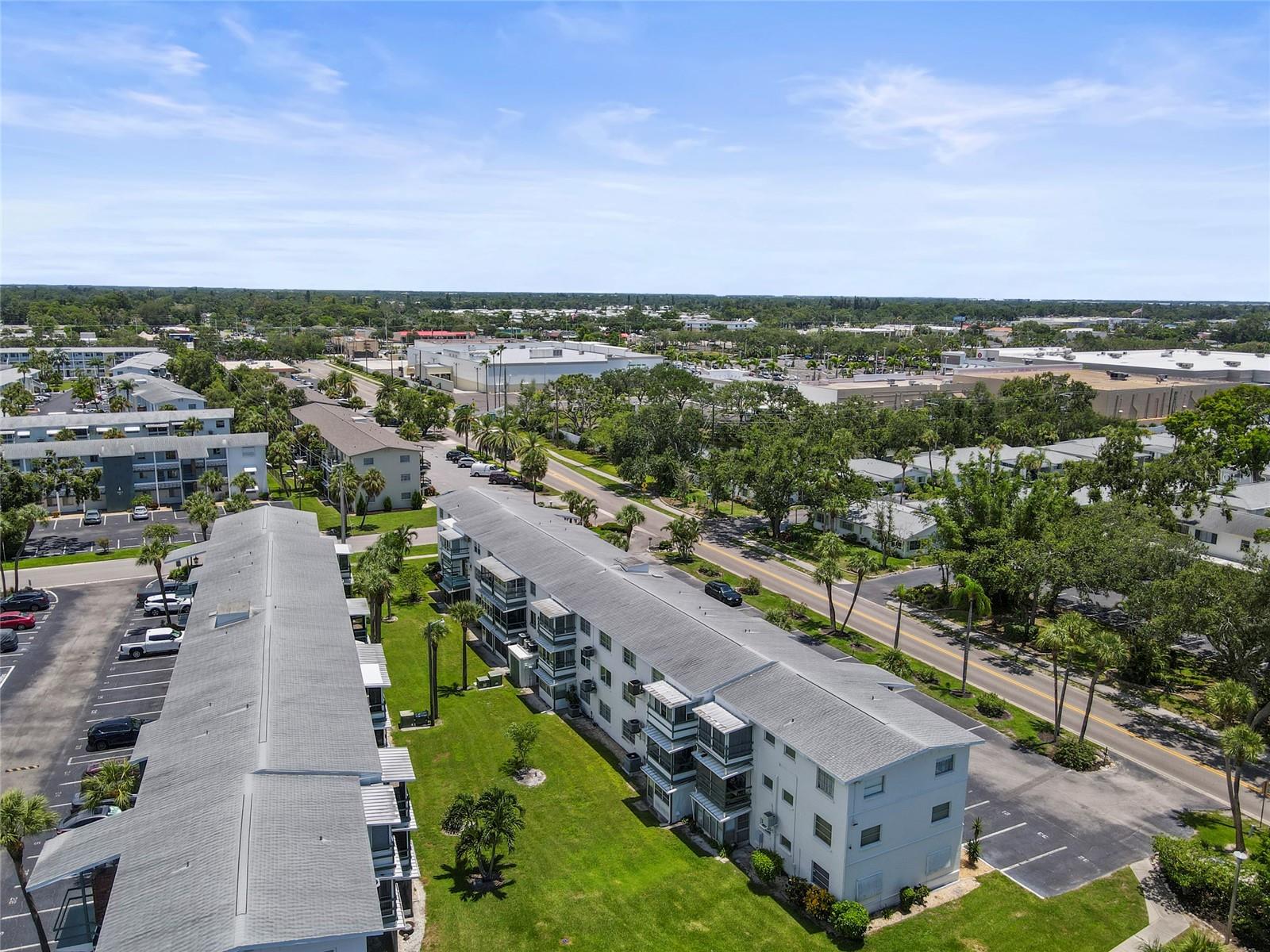 Image 34 of 39 For 1837 Flamingo Boulevard O35