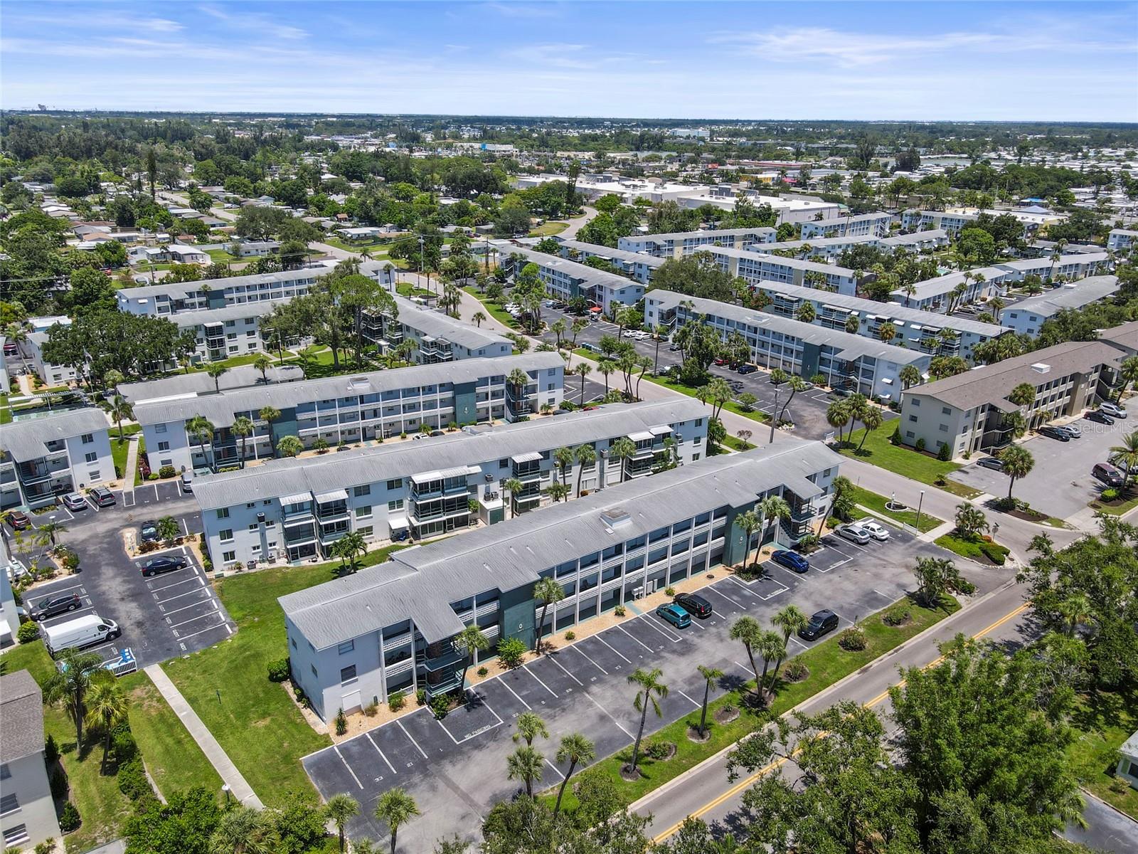 Image 36 of 39 For 1837 Flamingo Boulevard O35