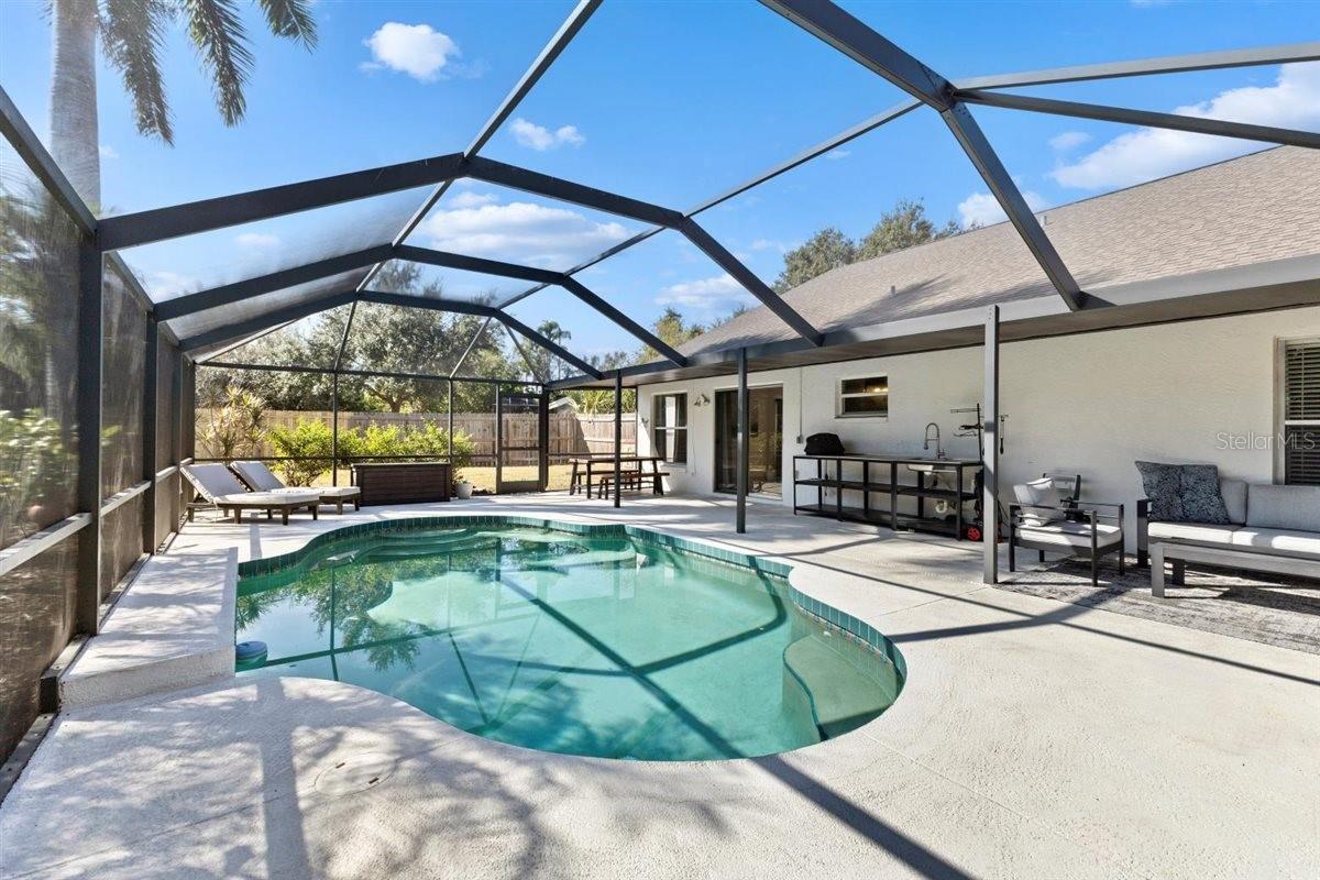 Image 26 of 35 For 719 50th Street E