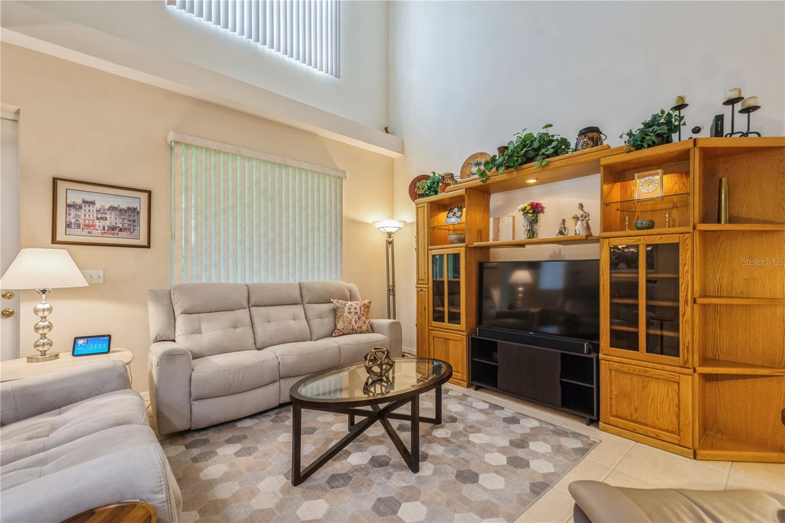 Image 14 of 32 For 6412 Rosefinch Court 103