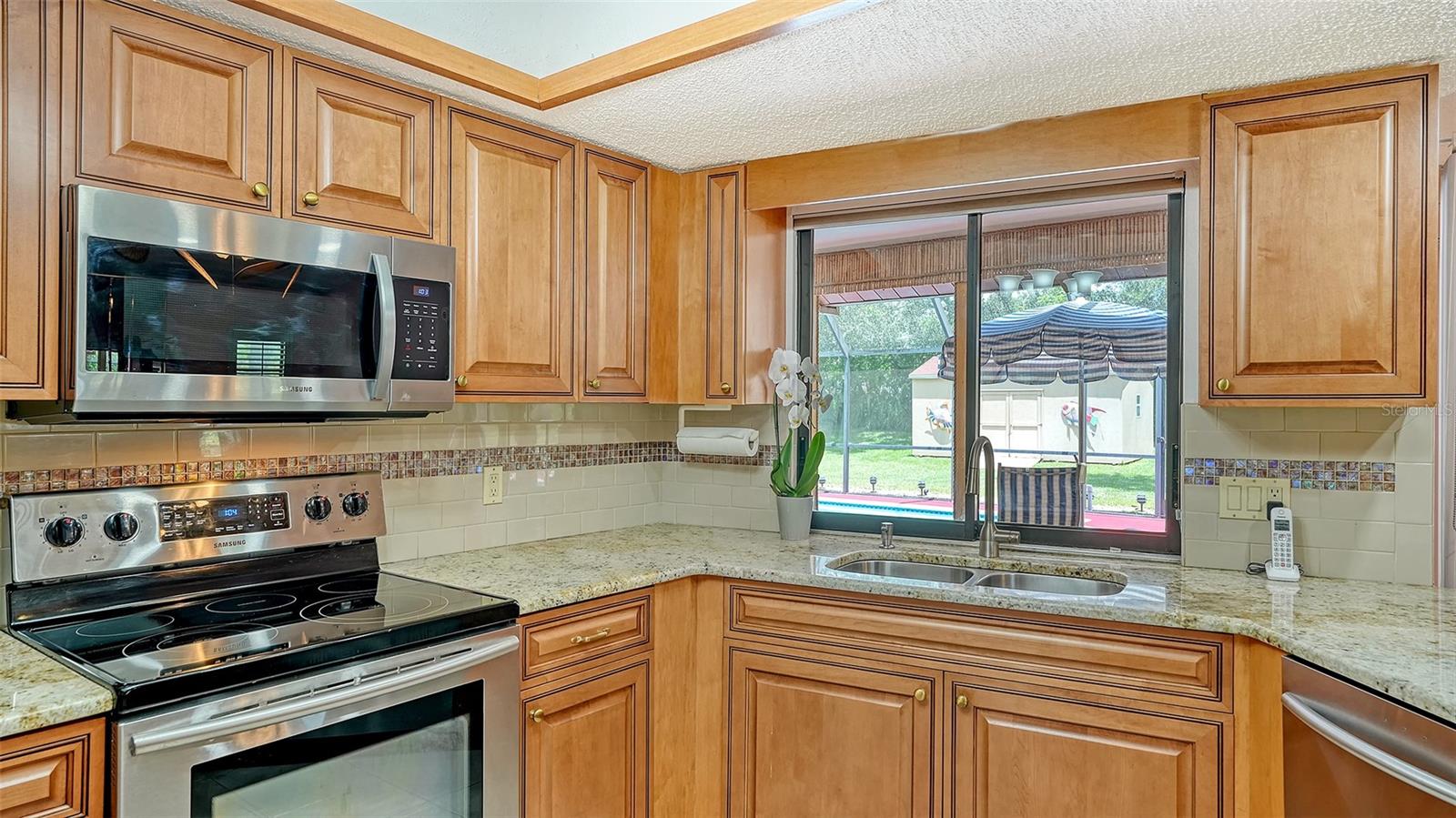 Image 16 of 53 For 5879 Ravenwood Drive