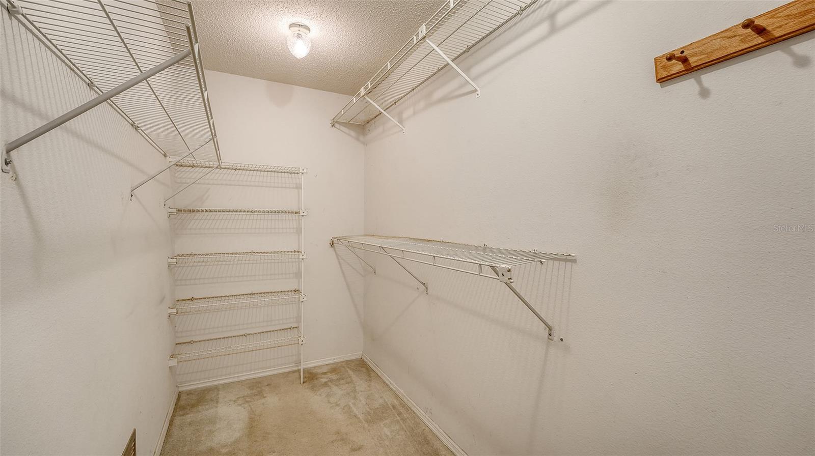 Image 28 of 53 For 5879 Ravenwood Drive