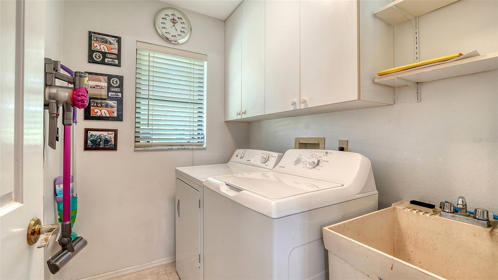 Image 34 of 53 For 5879 Ravenwood Drive