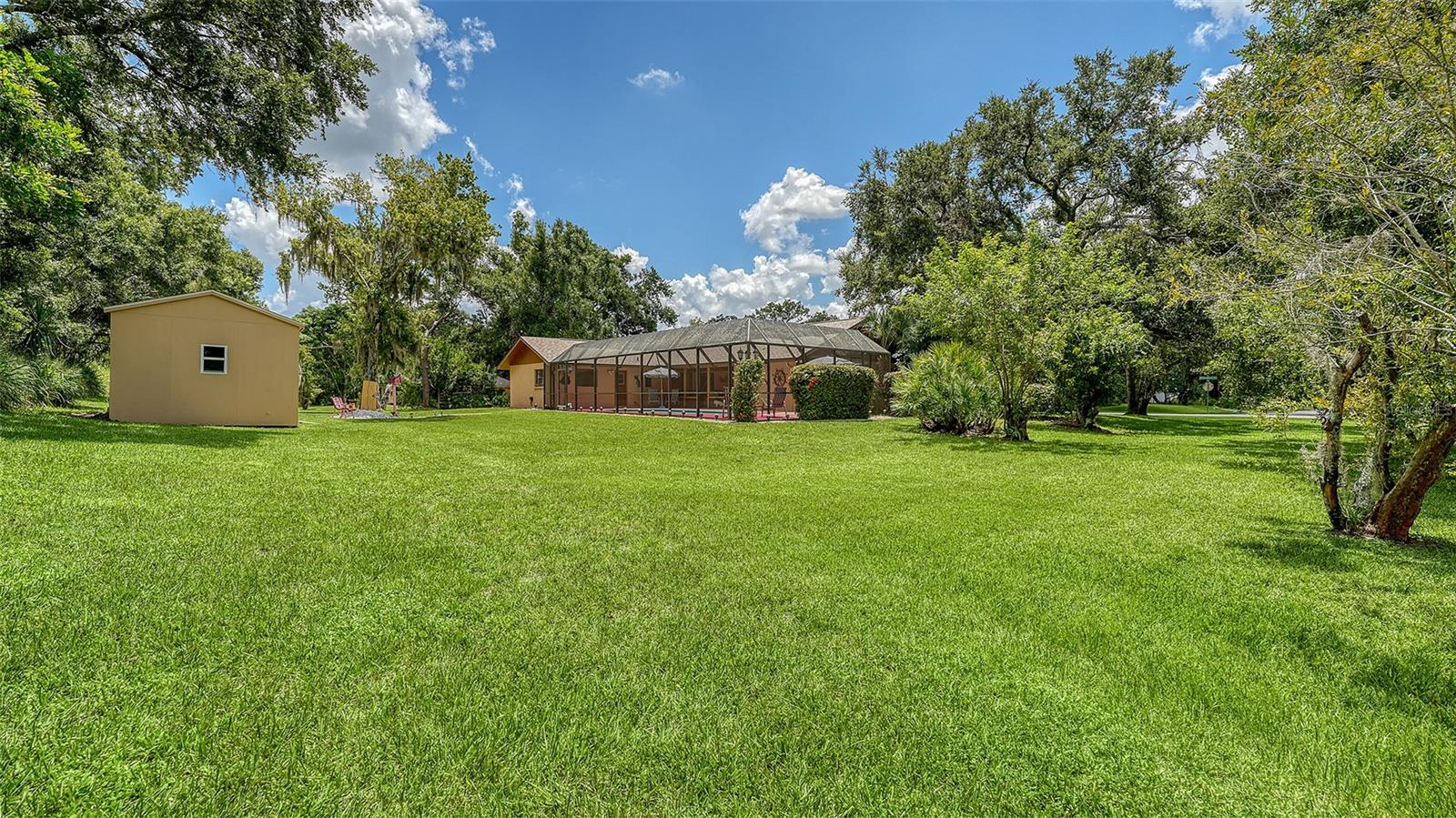 Image 48 of 53 For 5879 Ravenwood Drive