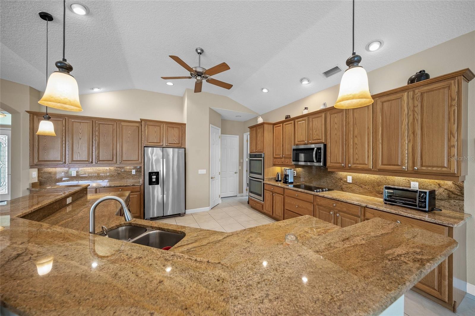Image 14 of 56 For 8305 Flagstaff Way