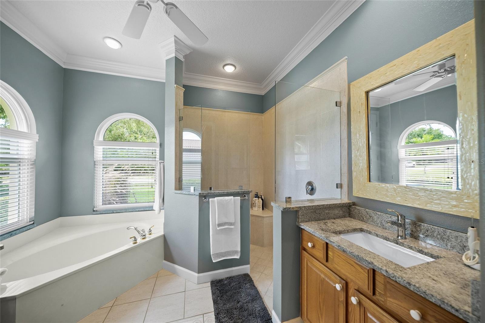 Image 22 of 56 For 8305 Flagstaff Way