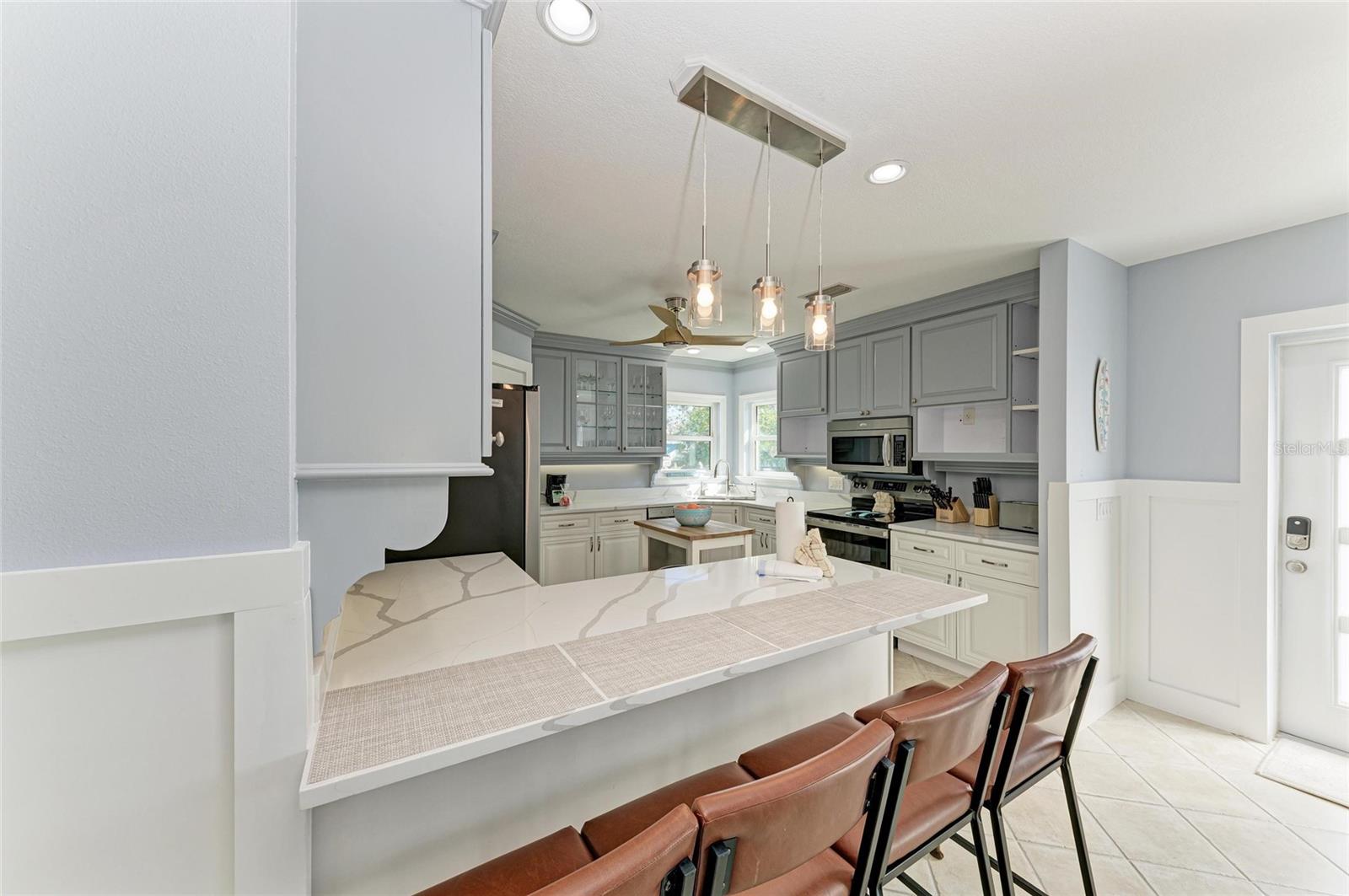 Image 11 of 41 For 2210 Avenue B